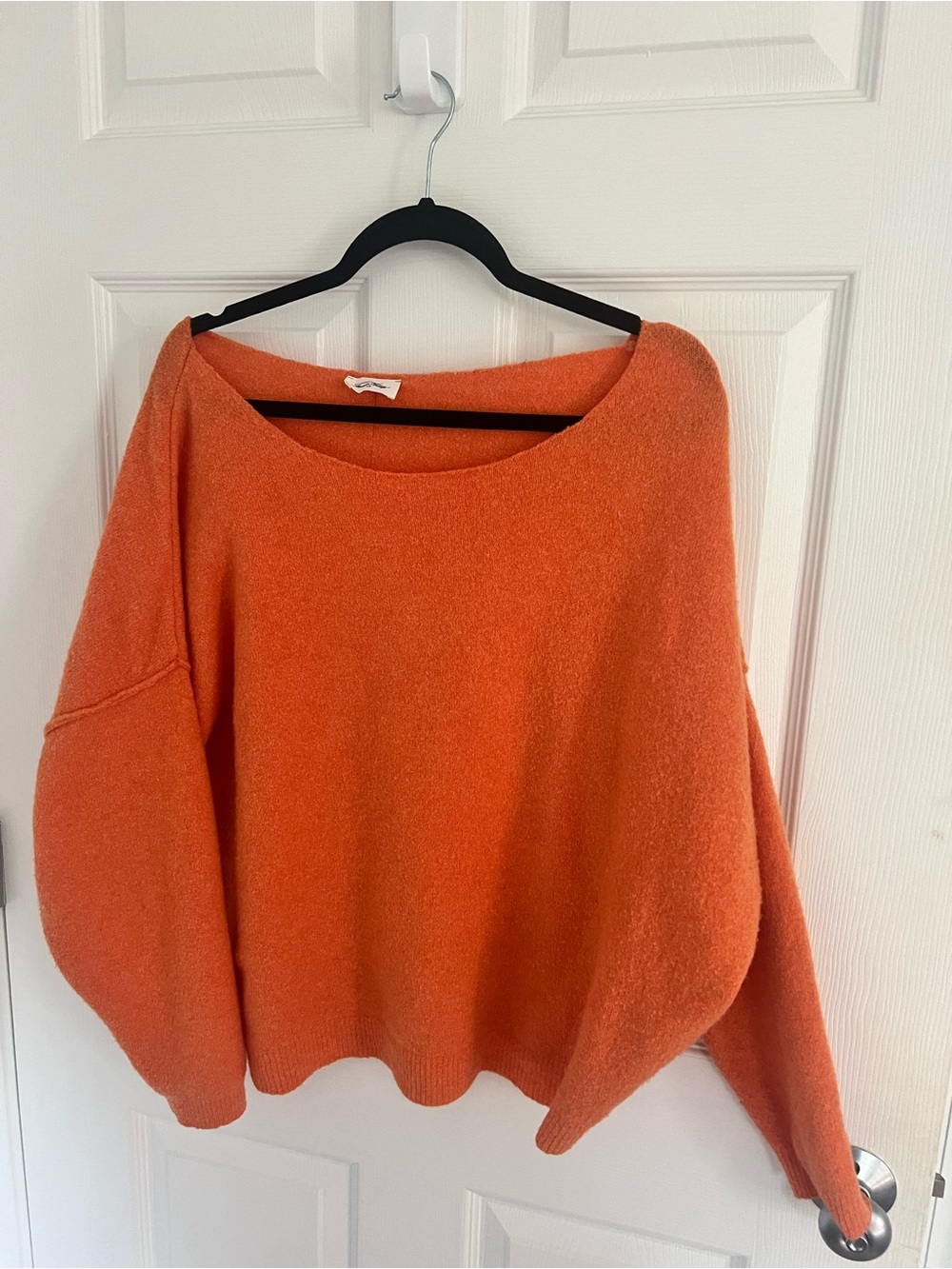 American Vintage Orange cashmere boat neck sweater M/L